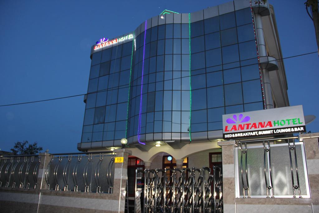 Lantana Hotel Dár Al-Szalám Kültér fotó